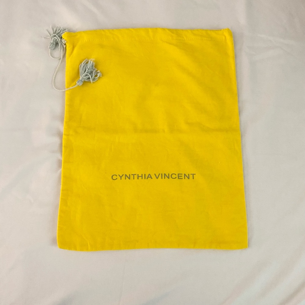 Cynthia Vincent Yellow Dust Bag blue Tassel travel shoe bag